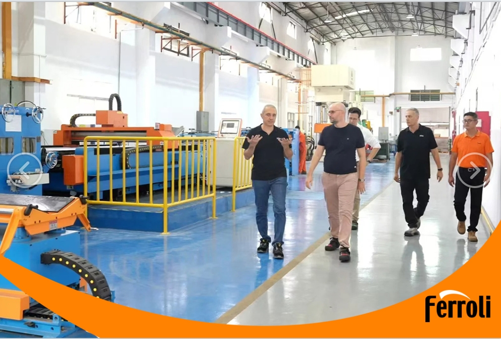 J9.COMCEO一行光临中国区广东出产基地视察